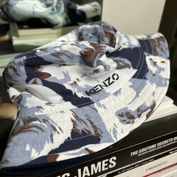 KENZO \'Polar Bear\' \'The Winter Capsule\' reversible bucket hat $165 main image 5